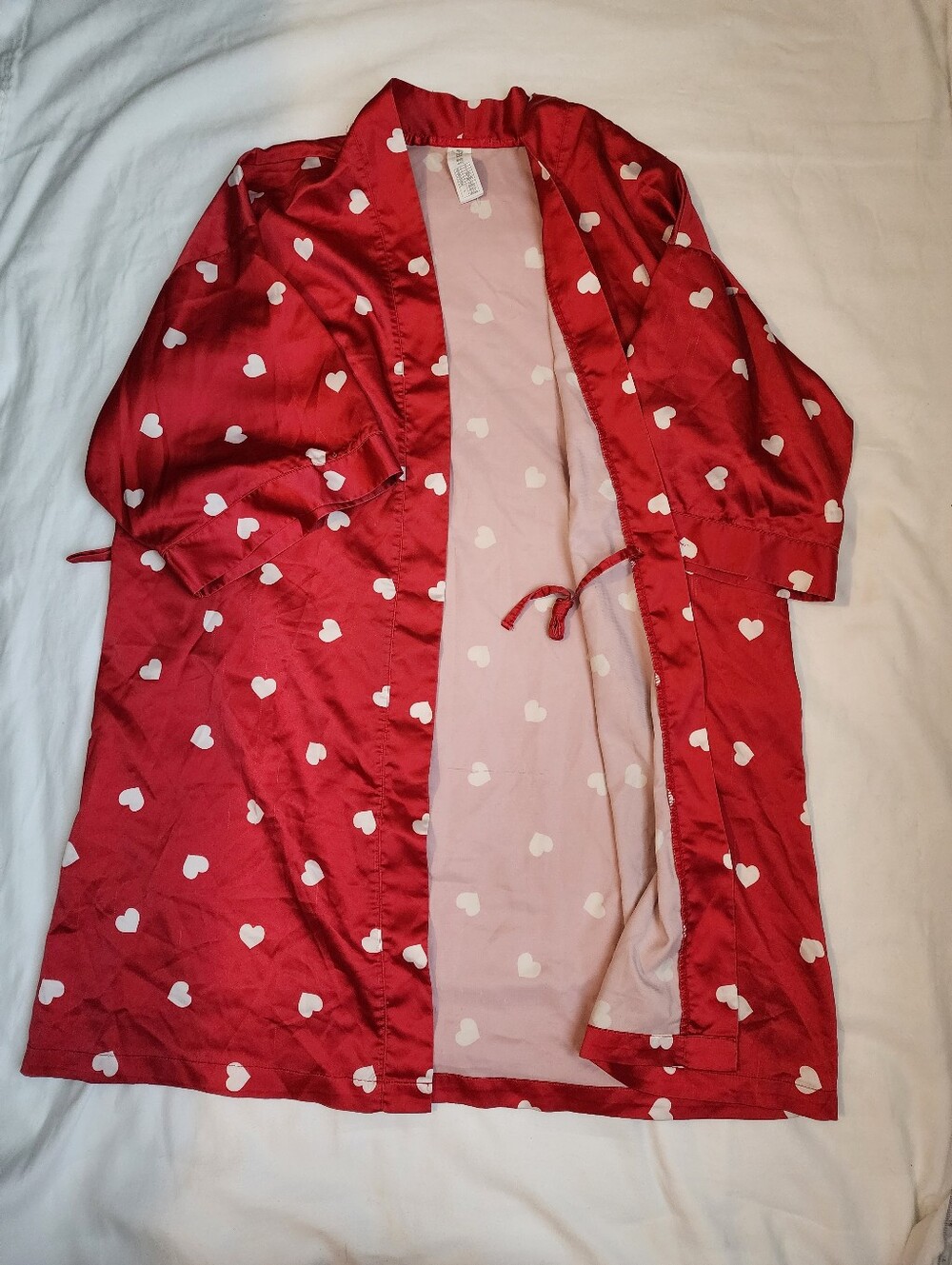 Forever 21 Red Satin Heart Print Robe (S)